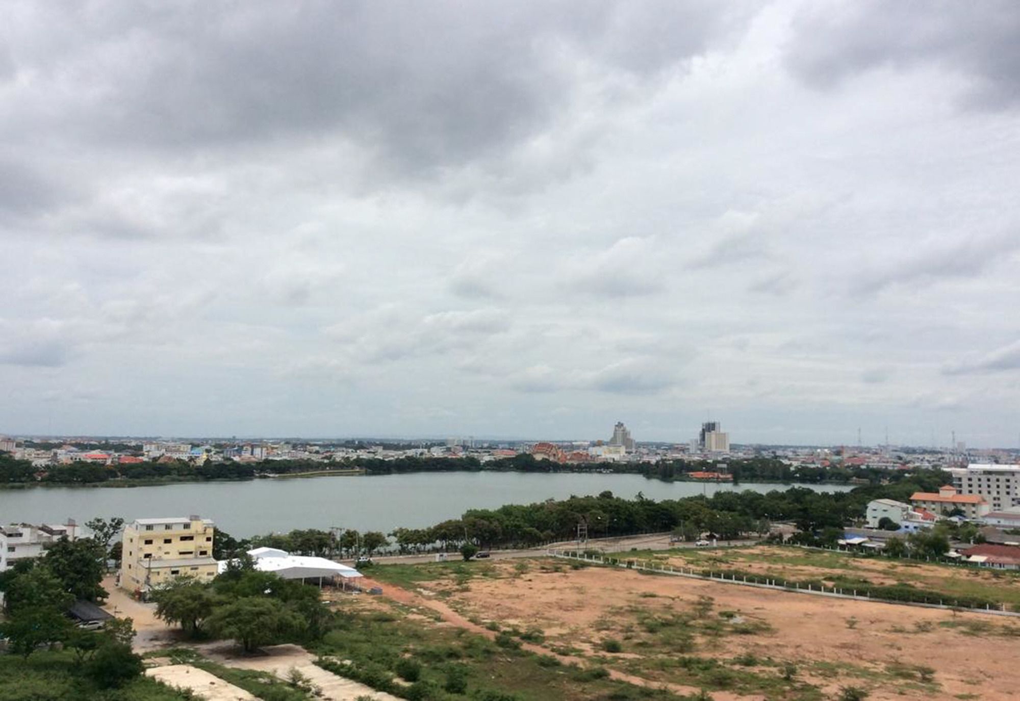 Himawari At Condominium Khon Kaen Extérieur photo